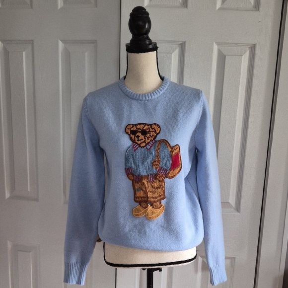 Sweaters - Blue Bear Sweater Size L